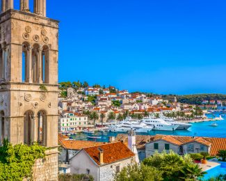 Colorful,Scenery,In,Mediterranean,Town,Hvar,,Famous,Travel,Place,On